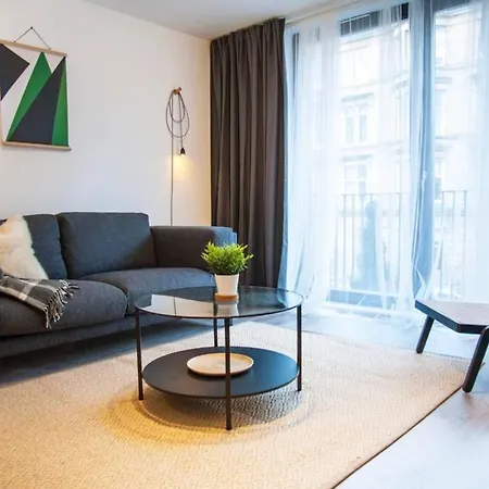 Stylish At Kelvinbridge In The West End Of Apartment Glasgow