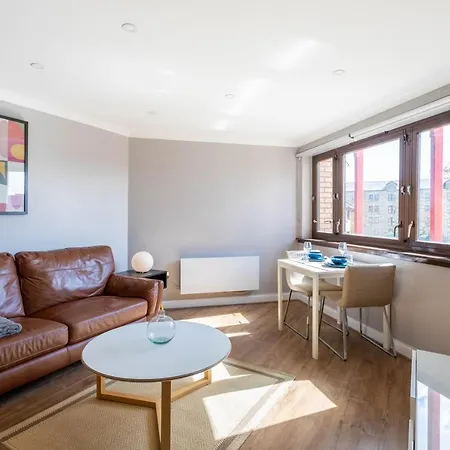 Stunning 1 Bed Merchant With Parking *