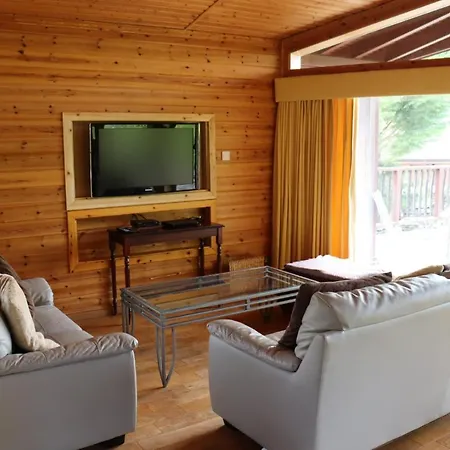 37 Rowardennan, Loch Lomond Apartamento *