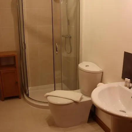 37 Rowardennan, Loch Lomond Glasgow