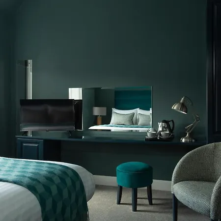 The Orchard Park Hotel 3*