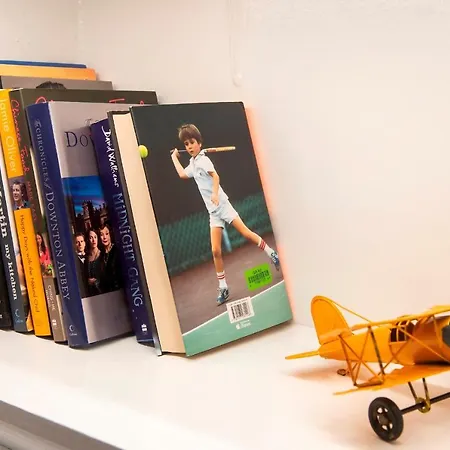 Pass The Keys Stylish 2 Bed In Heart Of West End Glasgow