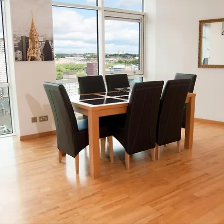 Apartment Views Centre Freeparking *