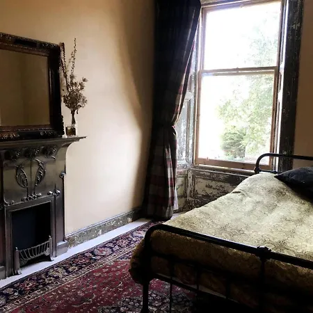 Unique Character 2bd, In Heart Of West End Glasgow