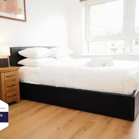 New Family - Private Parking Apartment *