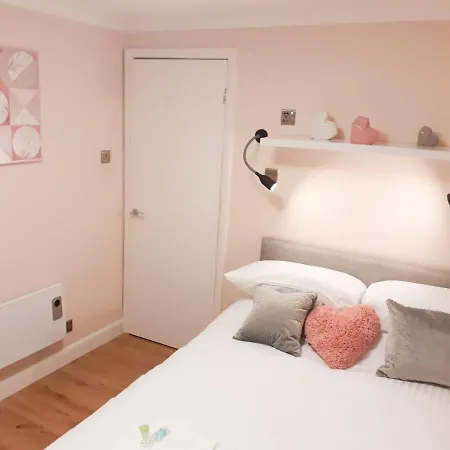 2bd City Centre - Free Private Parking * Glasgow