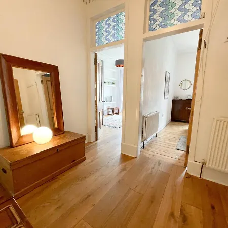 Appartement West End - Botanic Gardens *