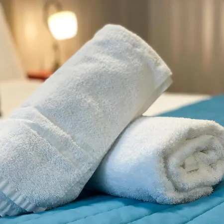 Kelvingrove 2 Bedroom - Private Parking Daire