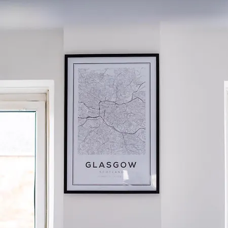 Apartamento Cheerful 2 Bedroom Homely Apartment, Sleeps 6 Guest Comfy, 3x Double Bed, Parking, Free Wifi, Suitable For Business, Leisure Guest,glasgow, West End, Near Centre *