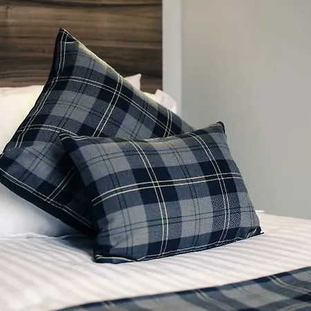 Royal West End 3* Glasgow