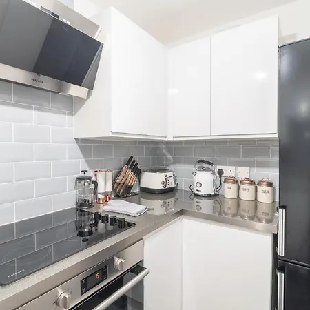 Luxury Flat In The Heart Of The Westend 아파트 글라스고