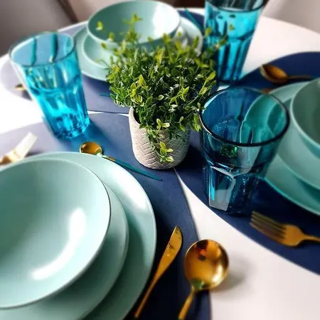 Stylish 2 Bedroom / Free Gated Parking Glasgow