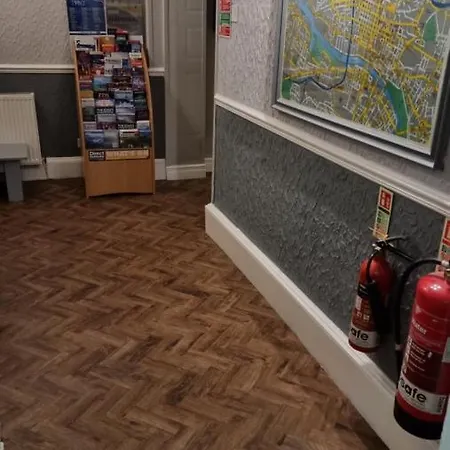 The Hampton Court Hotel Glasgow