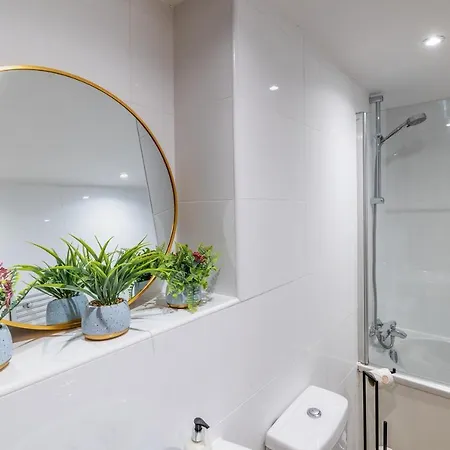 Lägenhet The Arran - Your Stylish Scottish Getaway! Glasgow