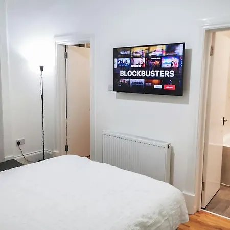 S.h Apartment *