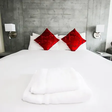 Brunswick Merchant 3*