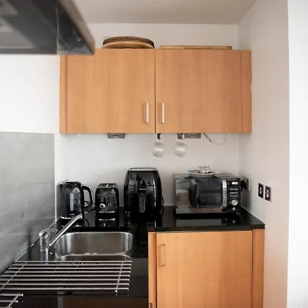 Cosy 1 Bed Next To Sec, Ovo Hydro, Finnieston - Pass The Keys *