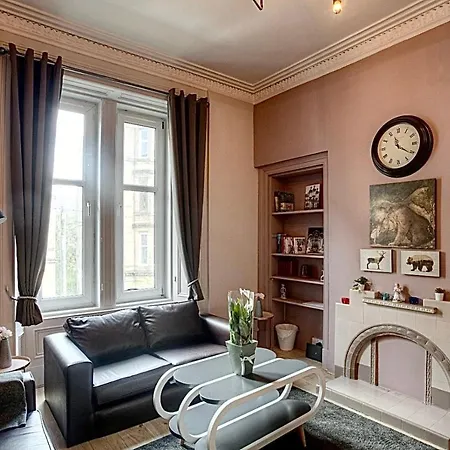 Apartment Stylish Luxury 2-bed Serviced In Heart Of West End Sse Hydro Botanic Gardens