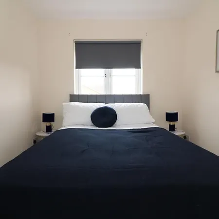 Signature - Harris House Apartment