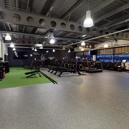 Hotel Village Glasgow