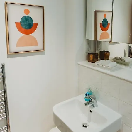 Lovely Bohemian In Heart Of Life Appartement