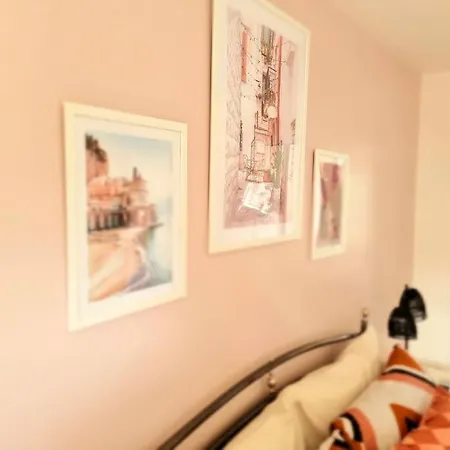 Homely Three Bed In
