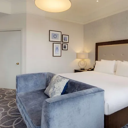 Grosvenor Hotel 4*
