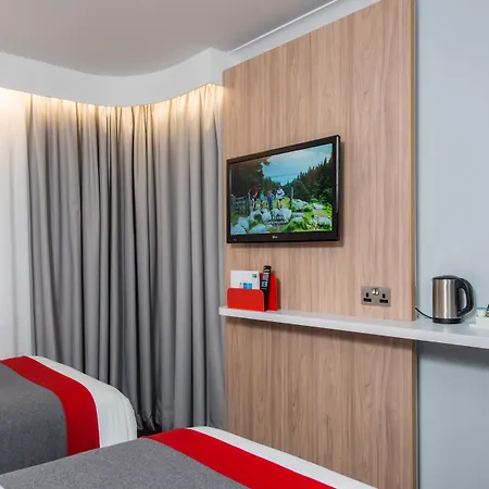 Express - Glasgow Airport By Ihg 3*