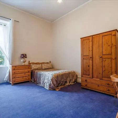 Apartamento Newhall *