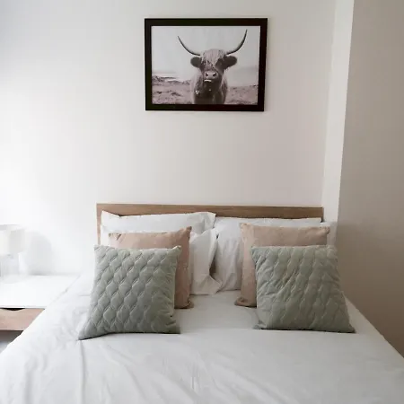 Beautiful Unique 3bed Mews House - Pass The Keys 別荘