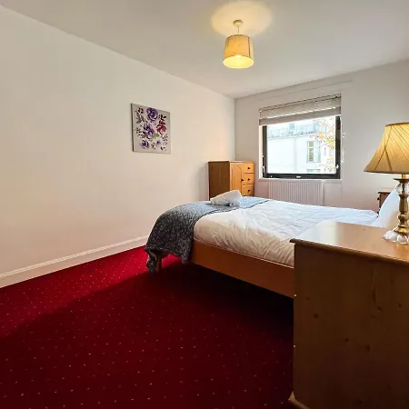 Anniesland 1bd Flat - Free Parking *