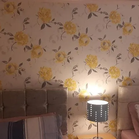 Delightful - Double Ensuiteroom.