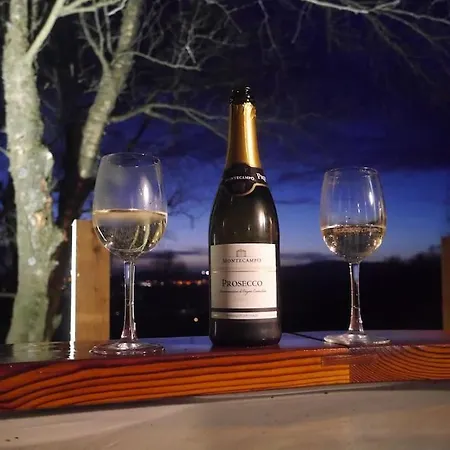 Craigmaddie Muir Roundhouse With Hot Tub Romantic, Luxury, Rural For 2 Near Milngavie Lägenhet