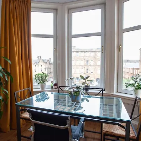 Stylish Contemporary Flat Near Queen's Park Lägenhet *