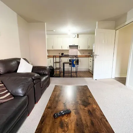Cozy 2br Ground Floor - Emirates Arena Glasgow