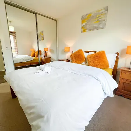 Cozy 2br Ground Floor - Emirates Arena Glasgow