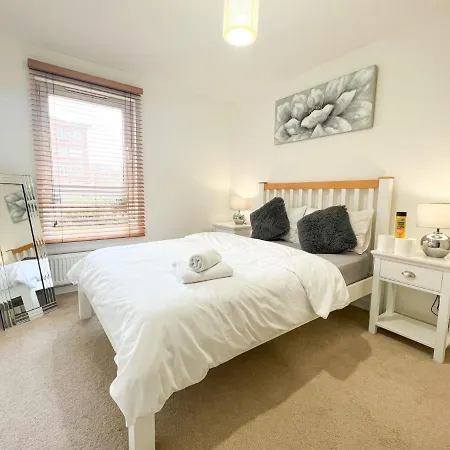 Apartment Cozy 2br Ground Floor - Emirates Arena Glasgow