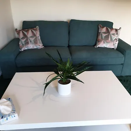 Shelly's Place Apartment Glasgow