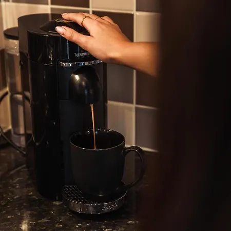 View - A Stunning 2 Bed * Glasgow