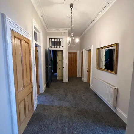 Sauchiehall Street West End *