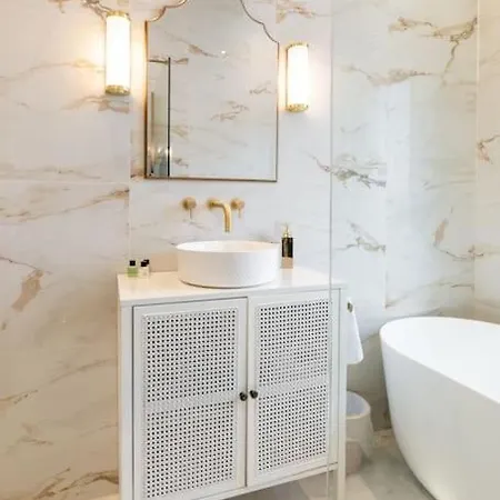 The Devonshire - Your 5 Star West End Stay! גלאזגו