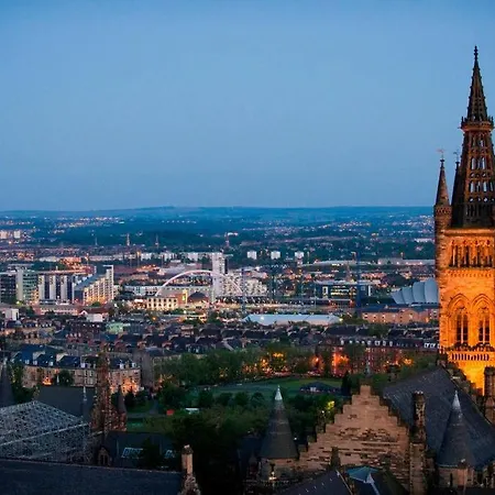 Modern Bright In South Glasgow