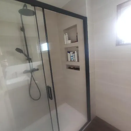 Single Bedroom In Quiet Neighbourhood Γλασκώβη