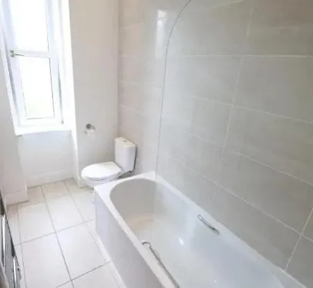 Classical British Homestay
