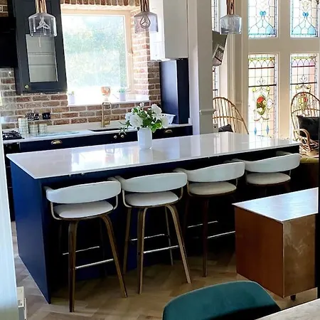 Stunning 3 Bedroom Victorian Near Pollok Country Park * 格拉斯哥