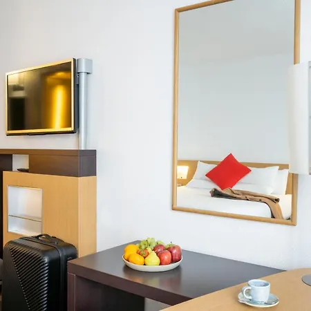 Novotel Centre 4*