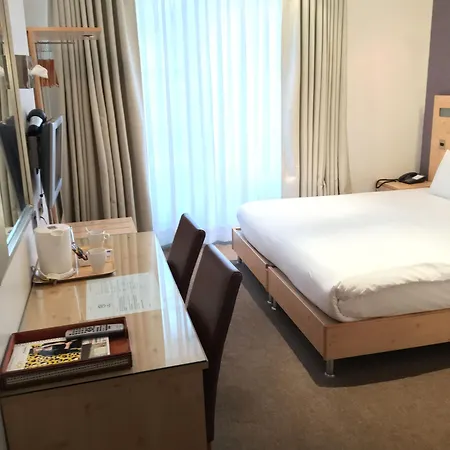 Artto 3* Glasgow