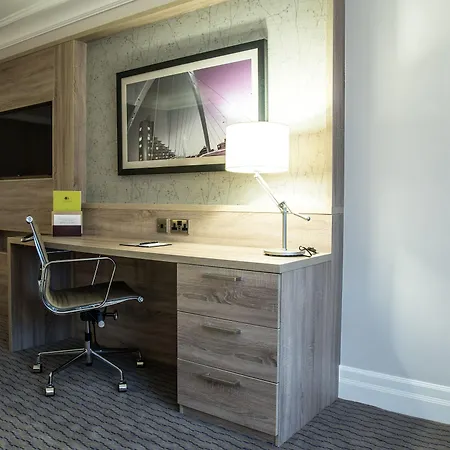 Hotel Doubletree By Hilton