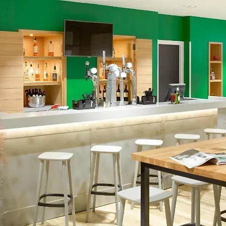 Ibis Styles Centre George Square 3*