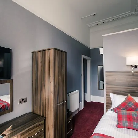 Royal West End Hotel